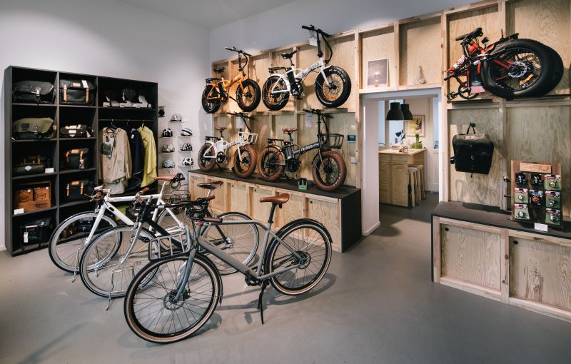 Alles Furs Rad Awsum In Dusseldorf Flingern