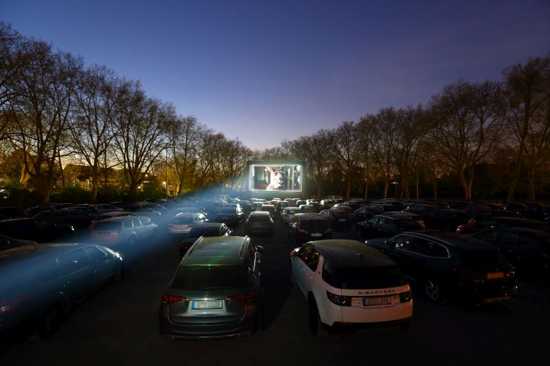 Autokinos in NRW: Filmgenuss vom Fahrersitz